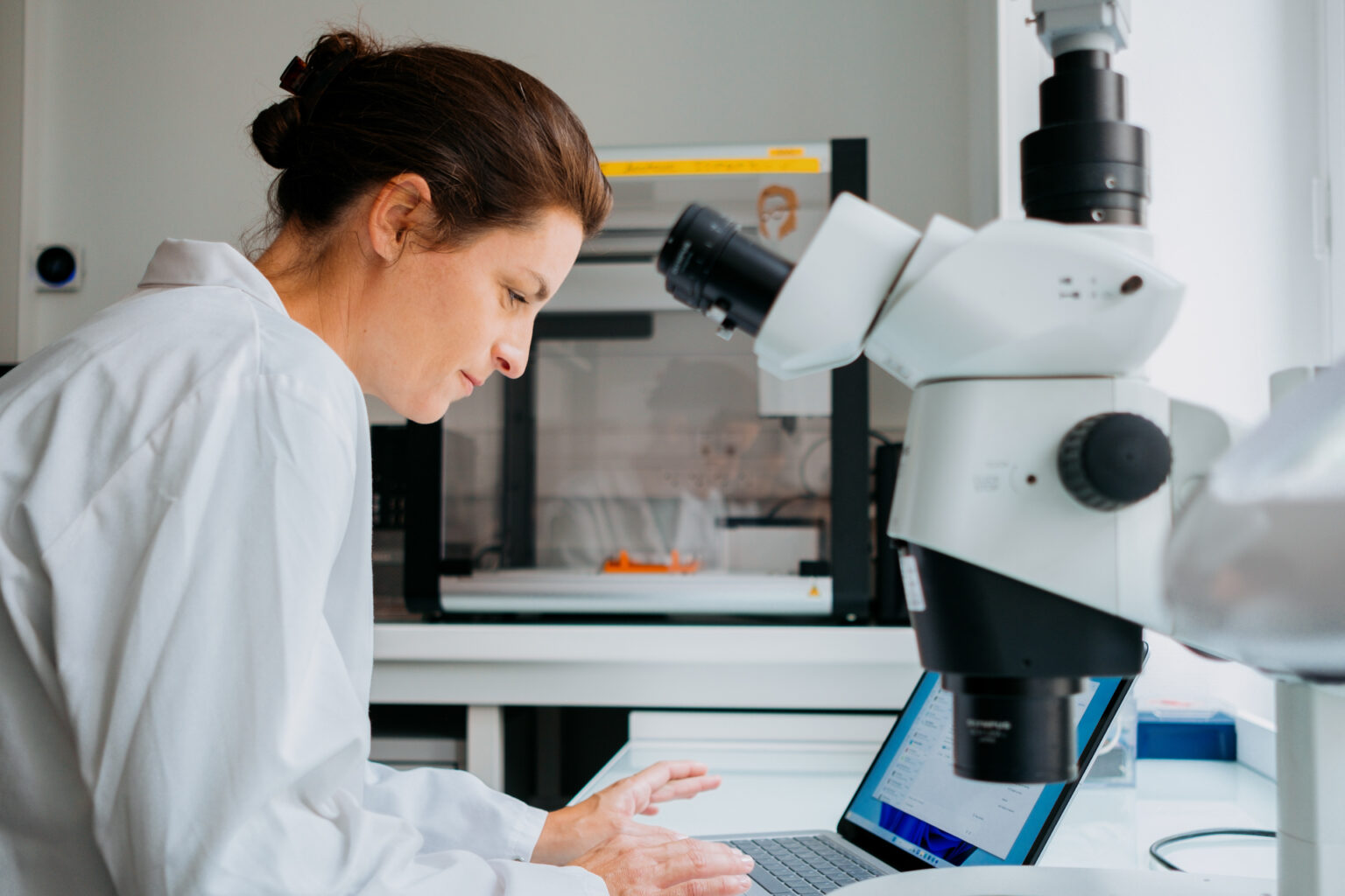 Céline Vallot, directora de investigación del CNRS y líder del grupo de dinámica de la plasticidad epigenética en el cáncer del Institut Curie.